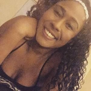 Meet your Posher, Destiny