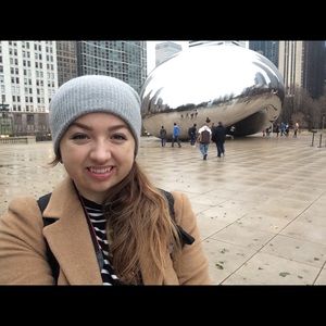 Meet your Posher, Candace