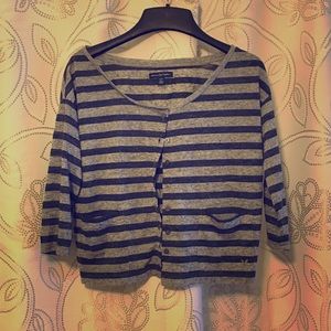 American Eagle button down tee