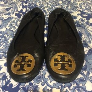 Tory burch black Reva flats with silver Buckle 6.5