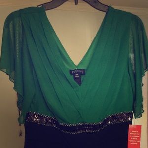 Enfocus Size 12P Navy/Green Cocktail Dress