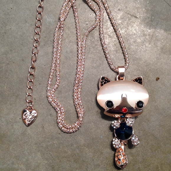 Betsey Johnson rhinestone kitten sweater necklace