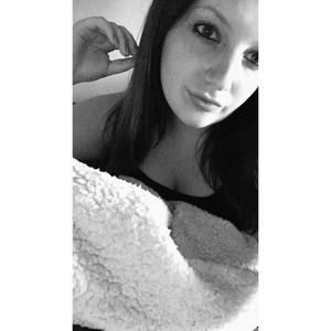 Meet your Posher, Briana