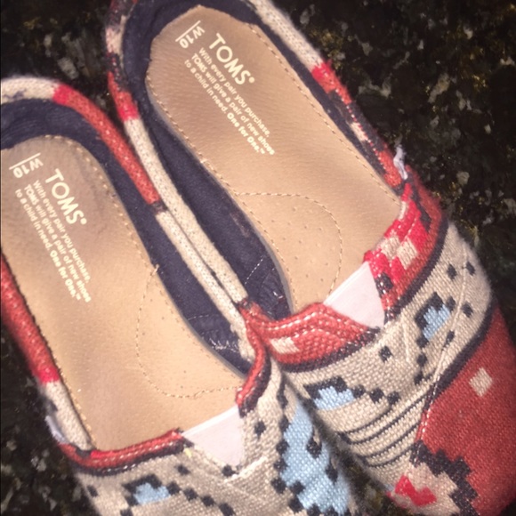 TOMS Shoes - Toms