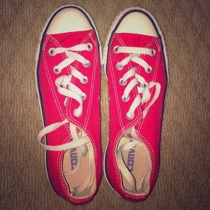 Women's Red Converse