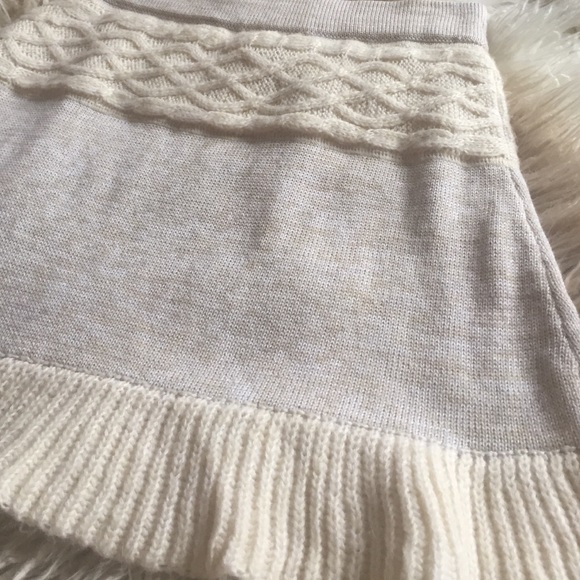 Adorable Wool Sweater Skirt - Picture 3 of 4