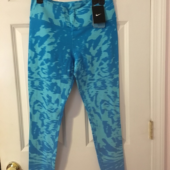 Nike leggings