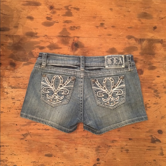 Grace in LA jeans shorts