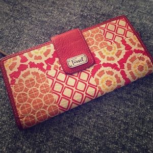 FOSSIL wallet