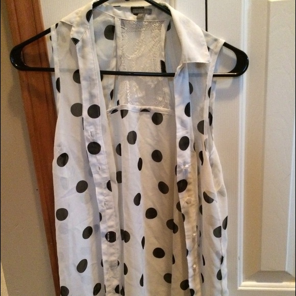 🚫RESERVED🚫Cute polka dot blouse