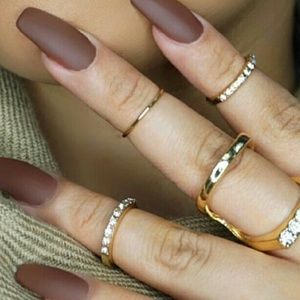 Meet your Posher, Angelica