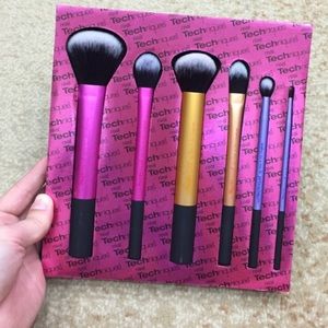 Real technique brushes