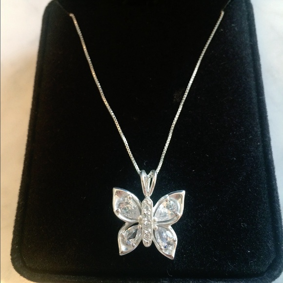 Silver Rhinestone Necklace