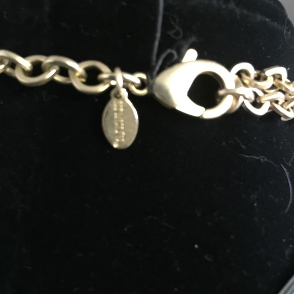 Chicos - Picture 4 of 4