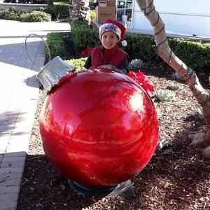 Meet your Posher, Carola