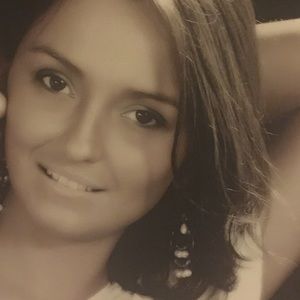 Meet your Posher, Bruna