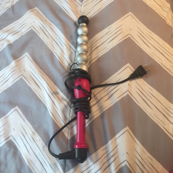 Beach curl wan😊😊