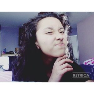 Meet your Posher, Samantha