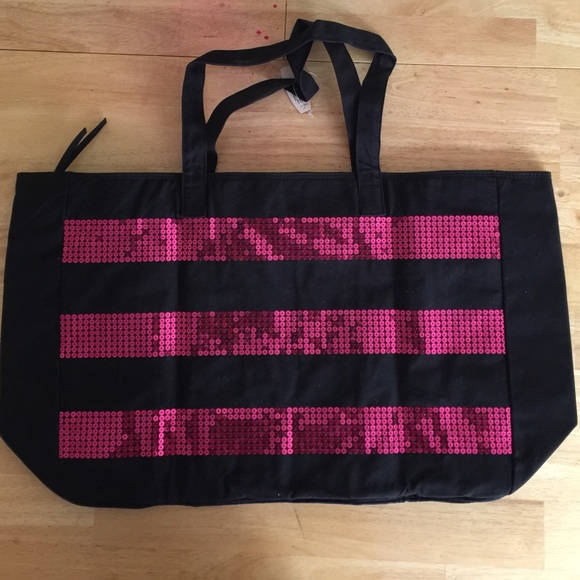 Victoria's Secret Bag 🏠 - Picture 2 of 2