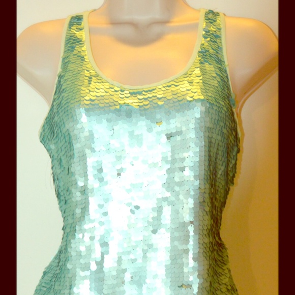 Mossimo™ Super glam sequined mermaid shirt 🐠🐬🌊