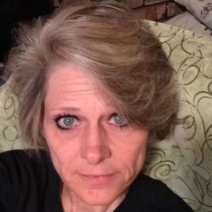 Meet your Posher, Lynn