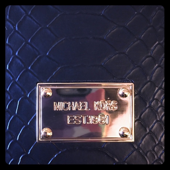 Black Michael Kors iPhone 6 PLUS case