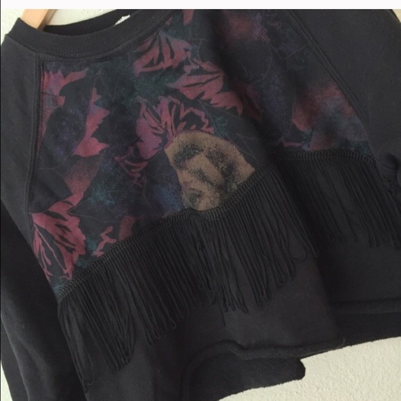 Fringe crop sweatshirt