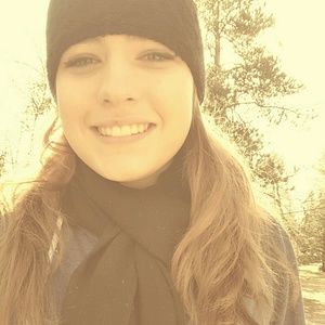 Meet your Posher, Stephanie