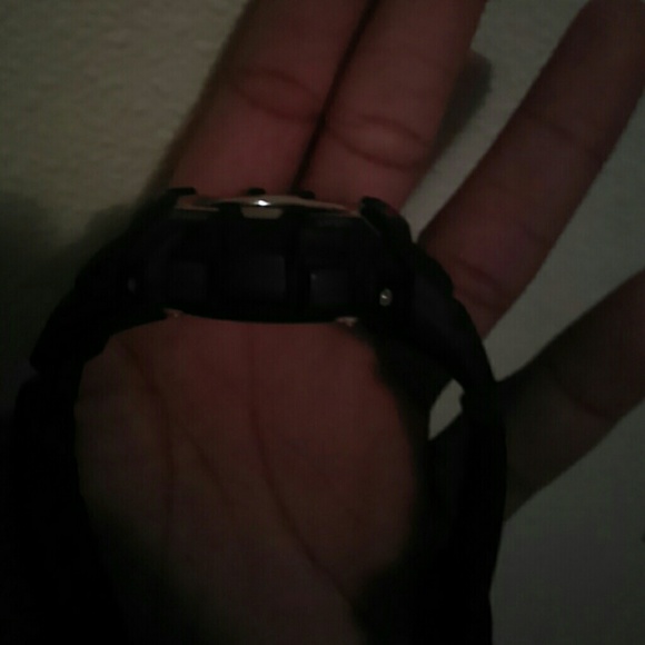 G-shock - Picture 2 of 4