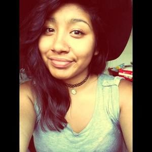 Meet your Posher, Kassandra