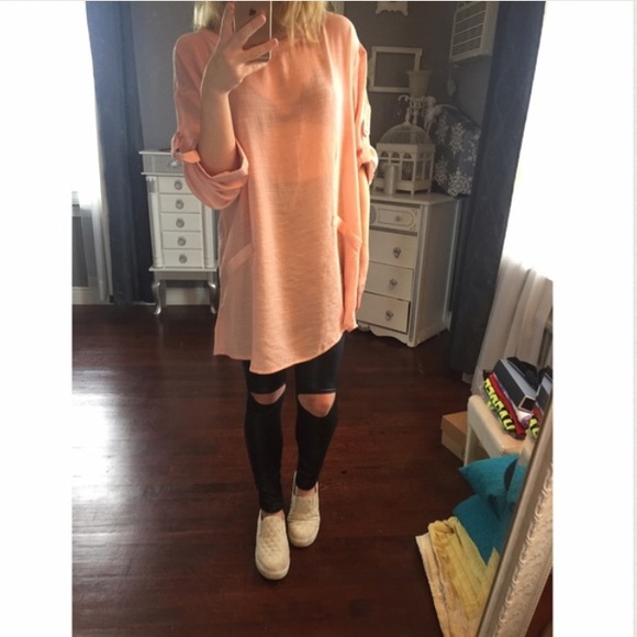 Blush oversized tunic - Picture 4 of 4
