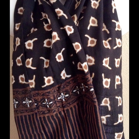 Gorgeous Fair trade scarf! Make Offer