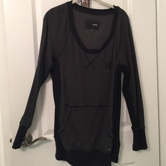 Hurley sweater