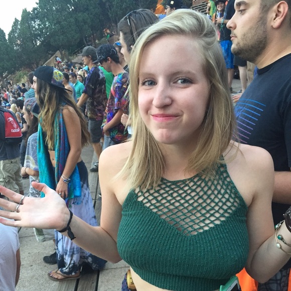 Meet your Posher, Elizabeth - Picture 1 of 1