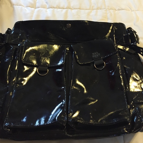 Black tall traveling bag