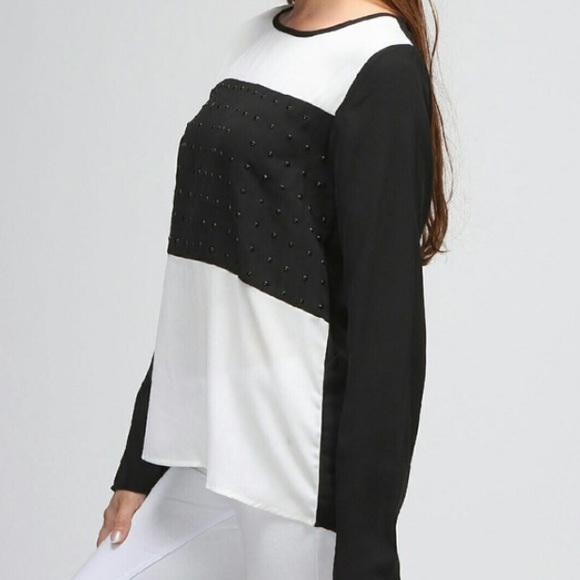 Black & White Panel Top with Beading - Picture 2 of 5