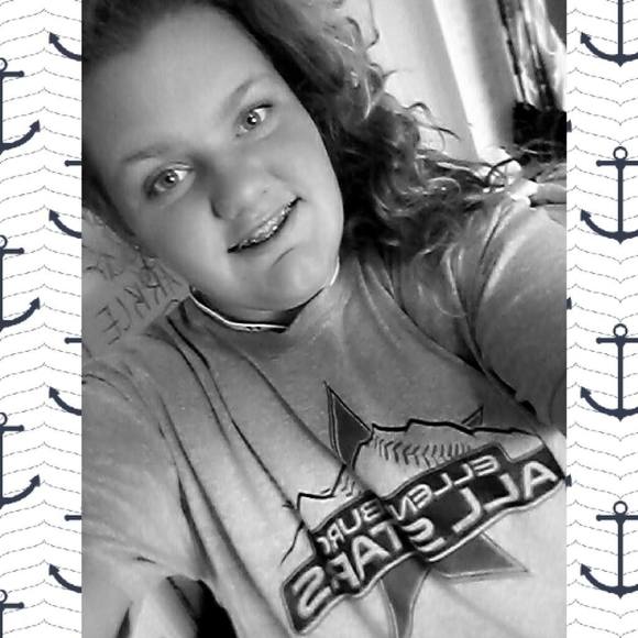 Meet your Posher, Taya - Picture 1 of 1