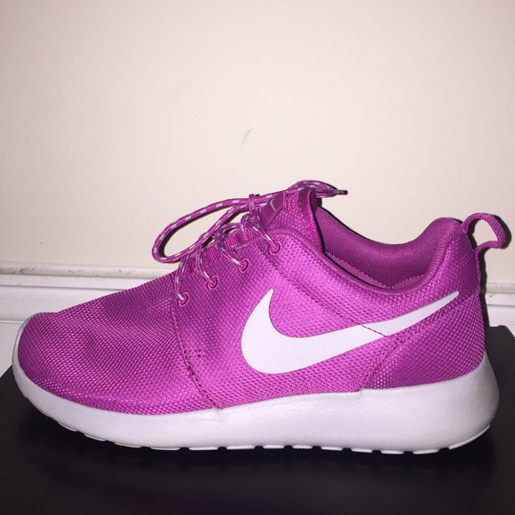 Women's Nike Roshe
