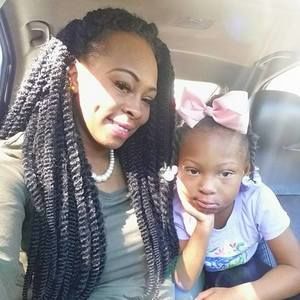 Meet your Posher, Desha loviin