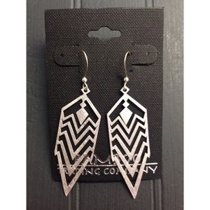 Scratched Arrow Earrings