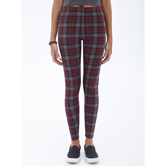 Pants - NWOT Plaid Leggings