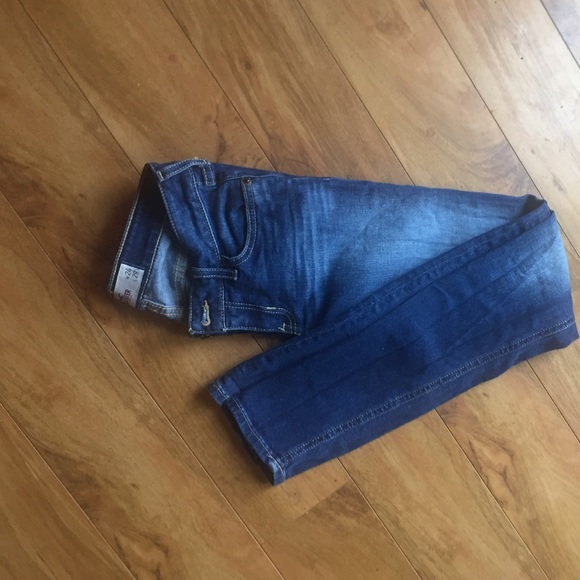 Hollister jeans - Picture 3 of 3
