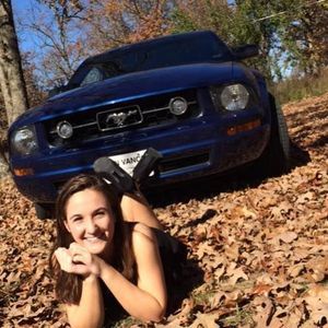 Meet your Posher, Emily