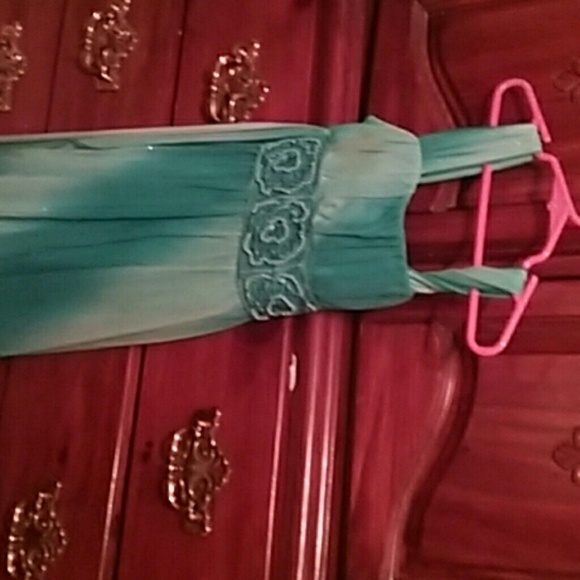 Dress - Picture 1 of 1