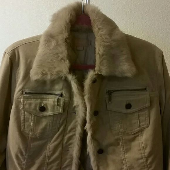 Jacket - Picture 2 of 4