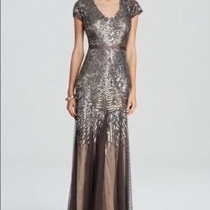 Adrianna Papell beaded evening gown Perfect Shape!