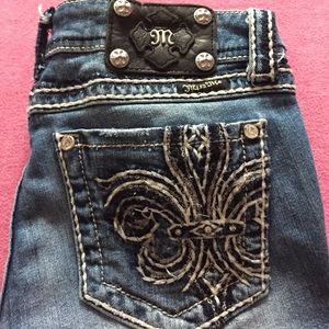 FLASH SALE!! Miss me Capri pants size 28!!!