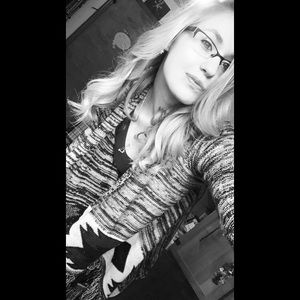 Meet your Posher, Jennifer