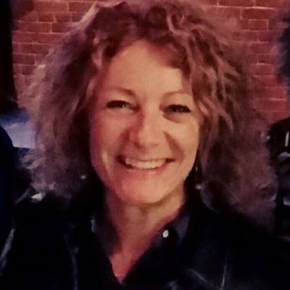 Meet your Posher, Shari