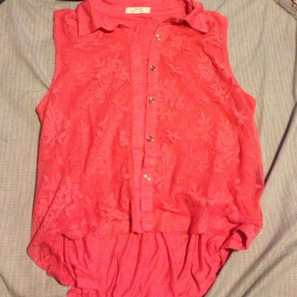 Iris Los Angeles lace high low tank top
